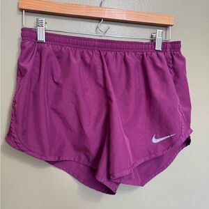 Nike Women's Dri-FIT Tempo Race Shorts, Size M